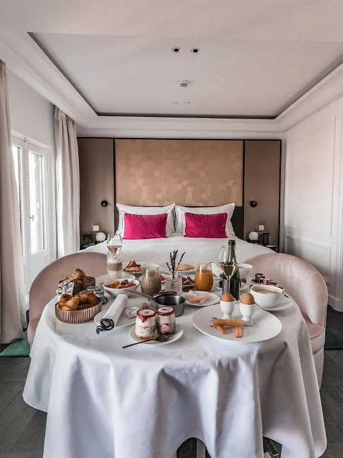Fauchon L'hotel 5* פריז